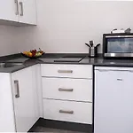 Estudios Contemporaneos Y Centricos Solo Familias Parejas