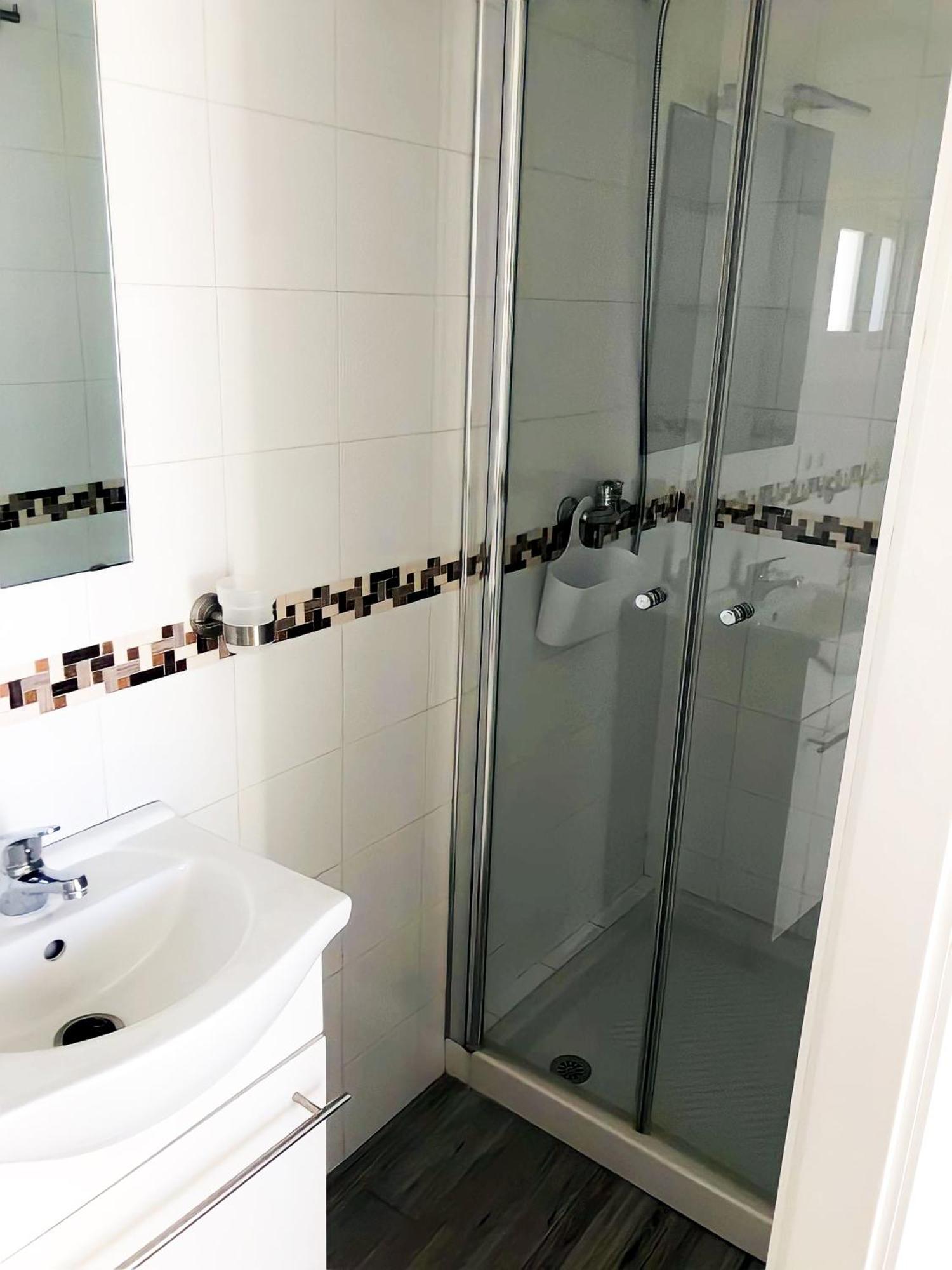 Apartment Estudios Contemporaneos Y Centricos Solo Familias Parejas *