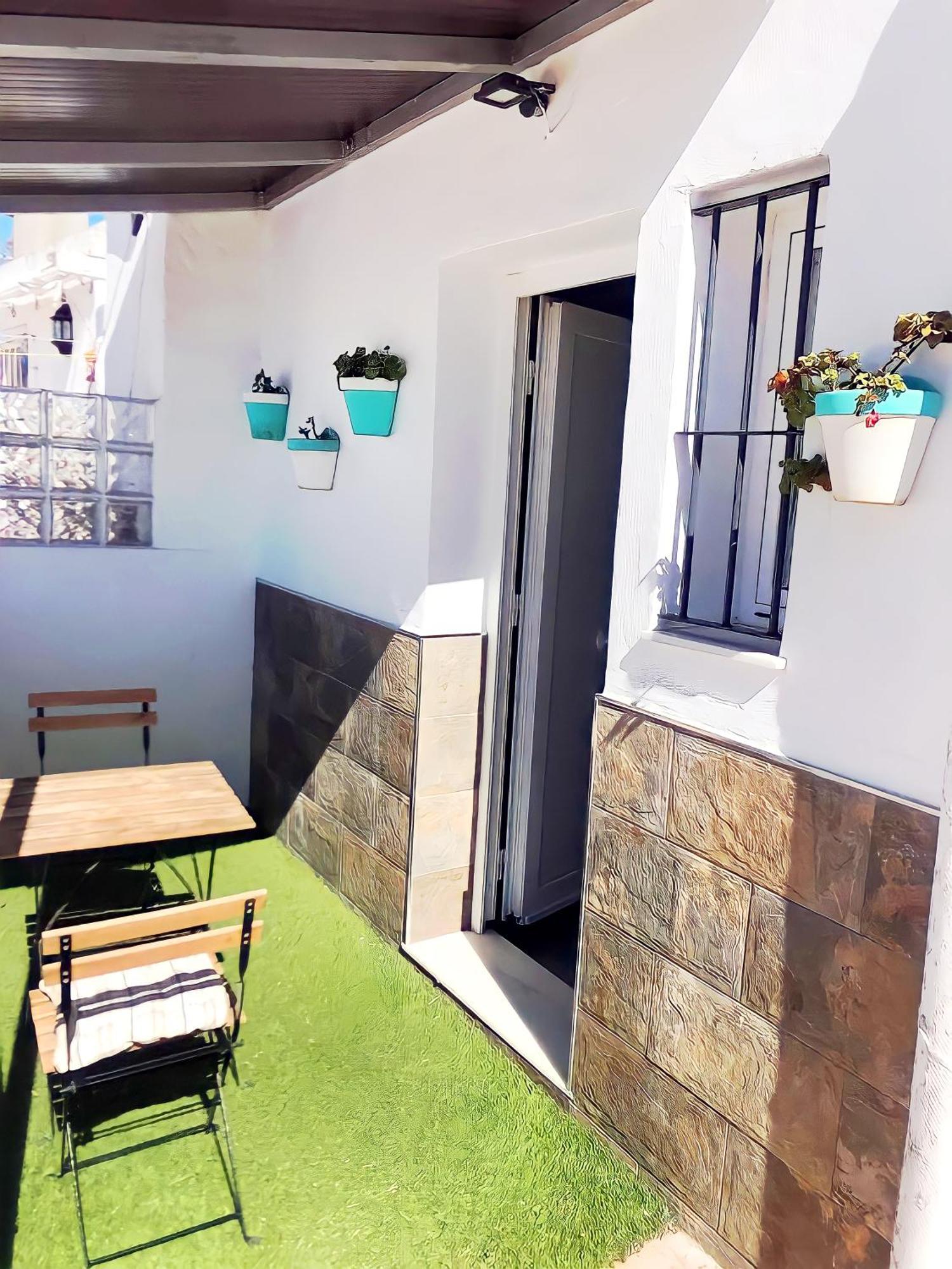 Estudios Contemporaneos Y Centricos Solo Familias Parejas * Conil De La Frontera